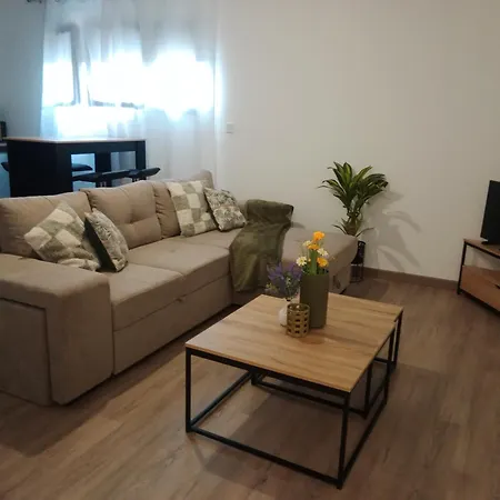 Cozy T2 Chaleureux Neuf 15 Min Proche De La Апартаменты