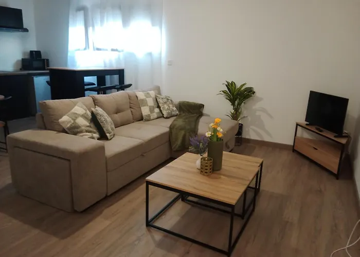 Cozy T2 Chaleureux Neuf 15 Min Proche De La Apartment
